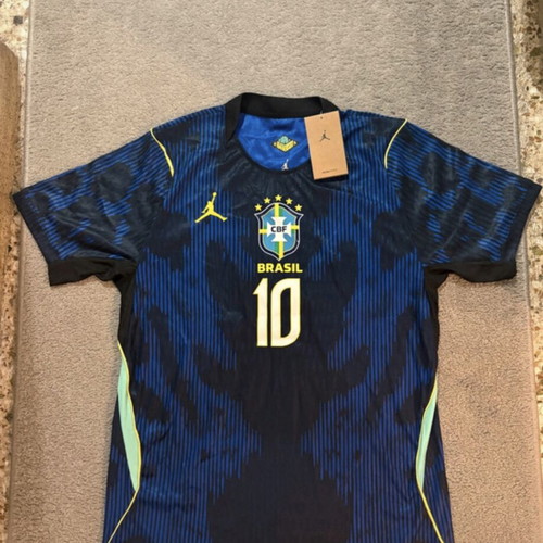 Jordan Neymar T-shirt size Large new official replica