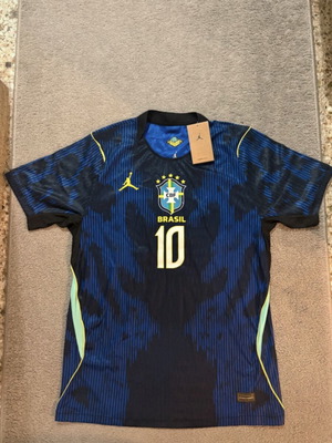 Jordan Neymar T-shirt size Large new official replica