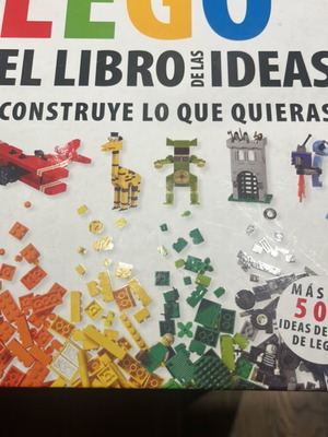 Lego book in Spanish
