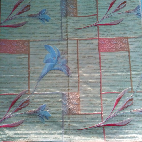 Silk taffeta fabric for home clothing with rhombus and printed combo