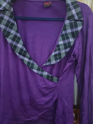 Women's purple blouse with checkered design like new, size L/XL