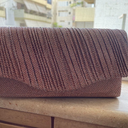 Evening bag with chain like new, pink and gold