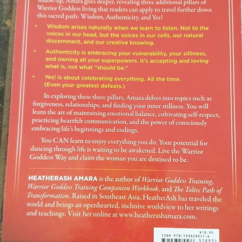 The Warrior Goddess Way book new, English