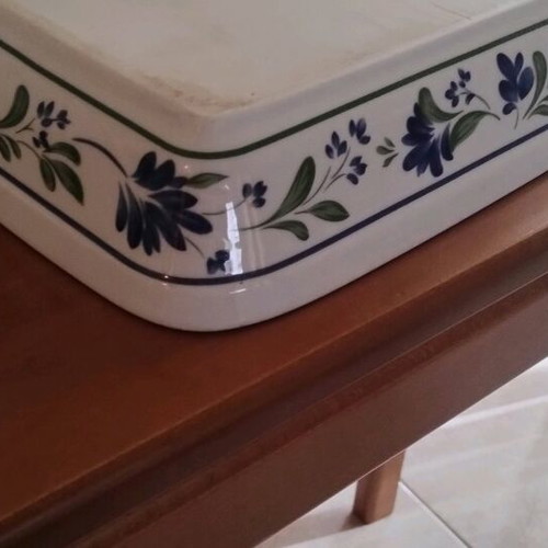 Heat-resistant baking dish used 30x25x7cm with blue design