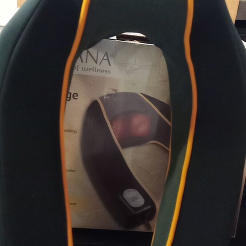 Medisana neck massage with heat used