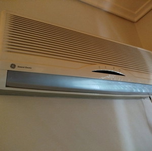 Air condition 12.000 btu General electric.