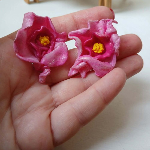Handmade earrings like new, pink polymer clay