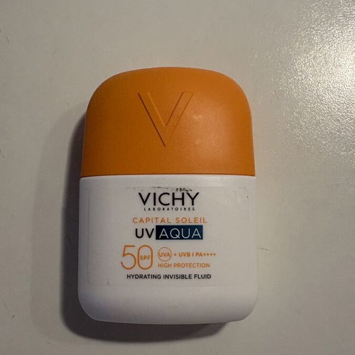 Vichy Capital Soleil UV Aqua Hydrating Invisible Fluid SPF50 new, 50ml