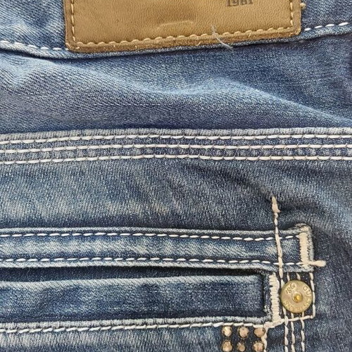 Guess jeans used, slim fit, bootcut, size 30