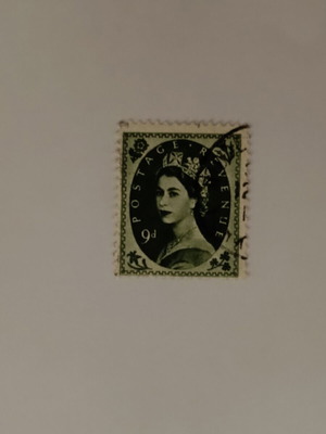 Collectible Queen Elizabeth II 9d Stamp like new