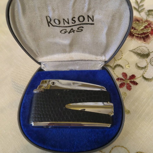 Ronson lighter used with case, instructions, and box