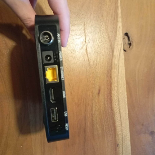 Vodafone TV Box like new with latest Android and power supply
