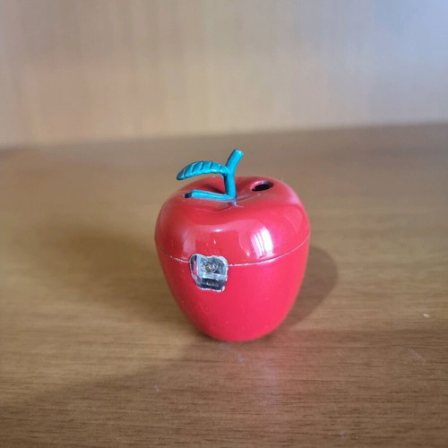 Apple gas lighter like new