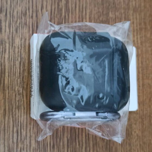 Silicone case for headphones like new