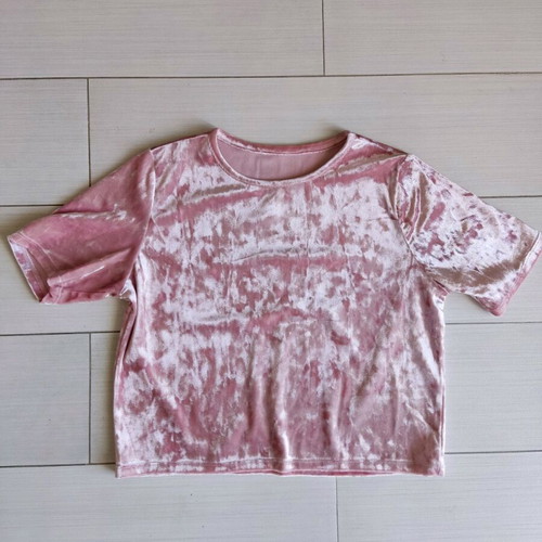 Velvet blouse pink pastel cropped like new, size S/M