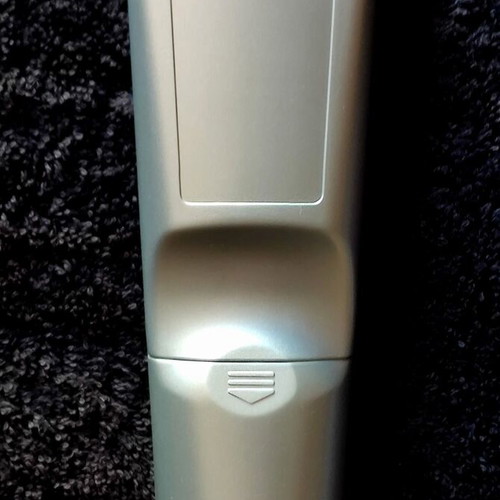 Vivanco TV AC 01 remote control used for air conditioner and TV