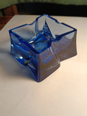 Crystal ashtray new