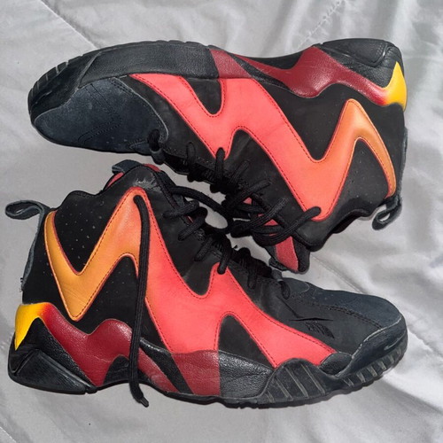 Reebok Kamikaze 2 Lava athletic shoes like new, multicolor, size 44.5