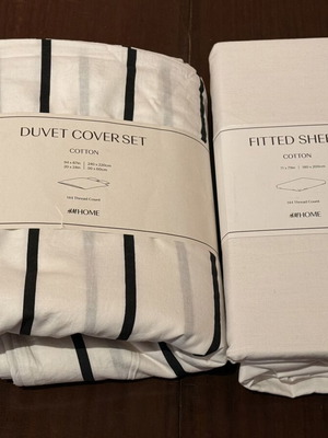 H&M Home cotton duvet cover set 240x220 cm and fitted sheet 180x200 cm