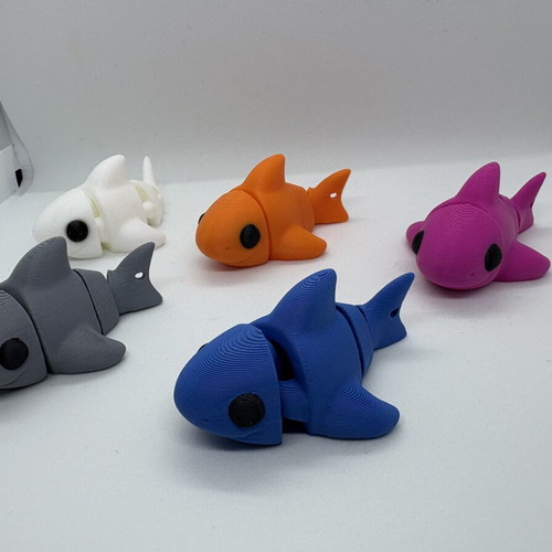 3D Printed Articulated Shark Fidget Toy new, various colors