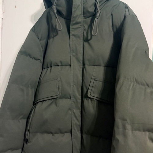 Superdry jacket like new, size Large, green