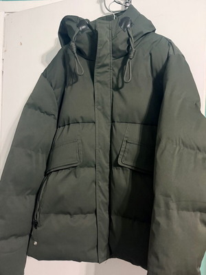 Superdry jacket like new, size Large, green
