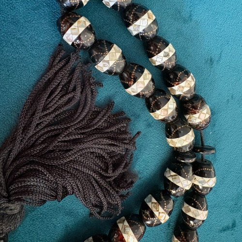 Komboloi from Yiousouri (black coral) like new with 33 beads