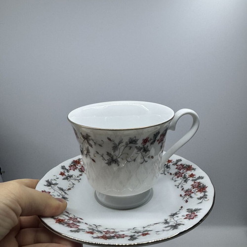Tea and cappuccino cup set like new, porcelain, made in Japan