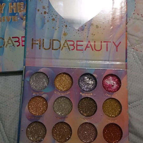 Glittering eye shadows slightly used, 3 colors