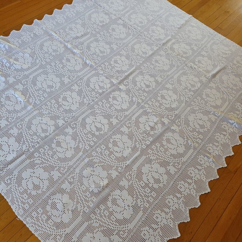 Handmade blanket 170x200 like new