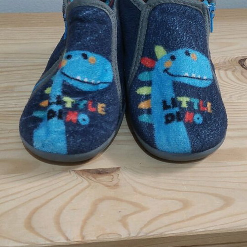 Children's slippers size 27 used, winter house slippers