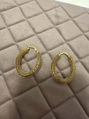 Steel hoop earrings gold color new
