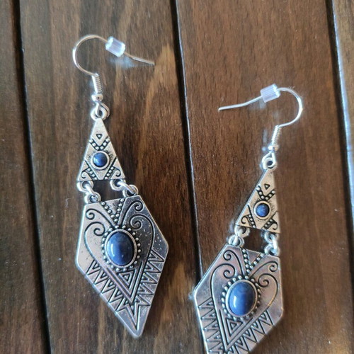 Boho earrings like new, blue and silver