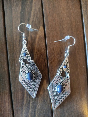 Boho earrings like new, blue and silver