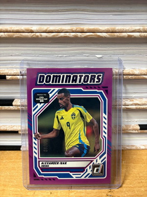 Alexander Isak Dominators Purple Card 2025-26 Donruss Road to FIFA World Cup new
