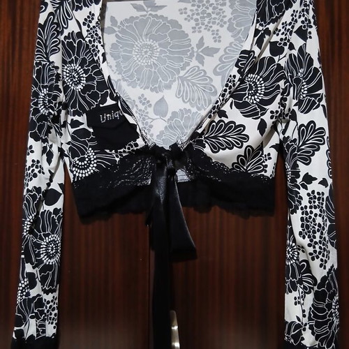Unique vintage Y2K cropped bolero with satin bow and lace, black and white floral