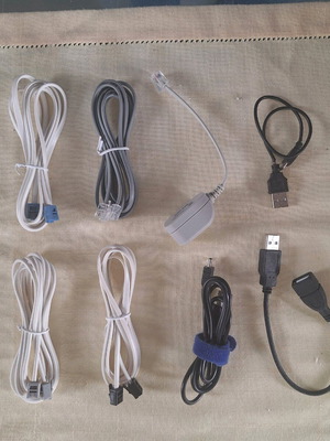 Various cables and accessories like new