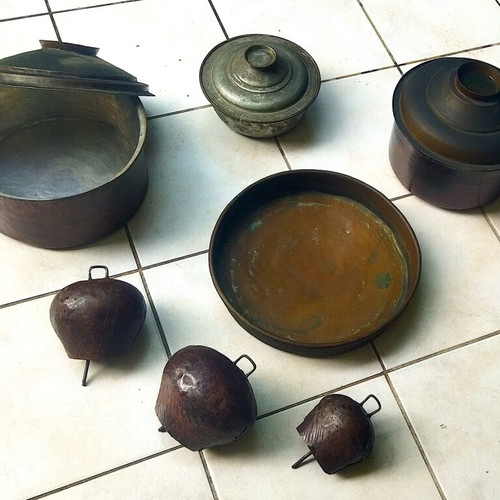 Copper cookware used, tray and pot set