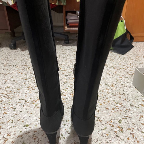 Geox tall suede boots new, heel height 8cm, size 39, black