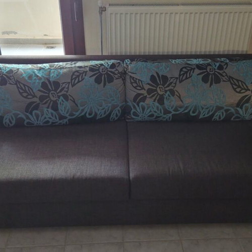 Black Red White three-seater sofa like new, 220x90 cm