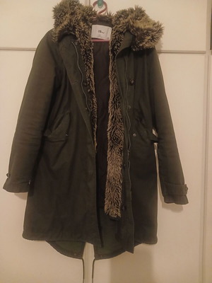 Ltb Khaki Parka like new, size XS/Small with removable lining