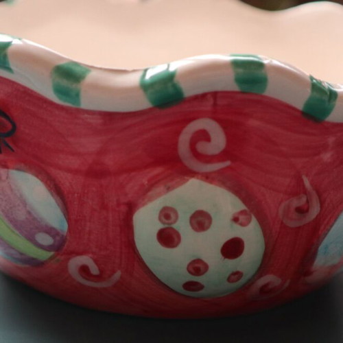 Clay Easter egg holder new