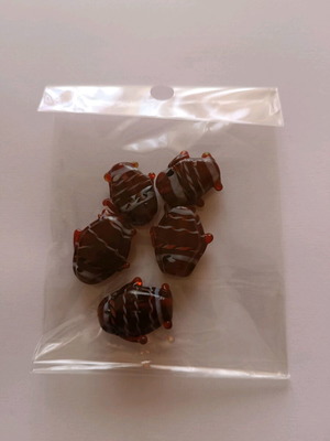 Glass beads fish-shaped, pack of 5, bordeaux color