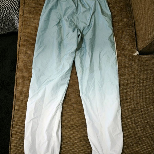 Adidas sportswear size M like new, white and turquoise