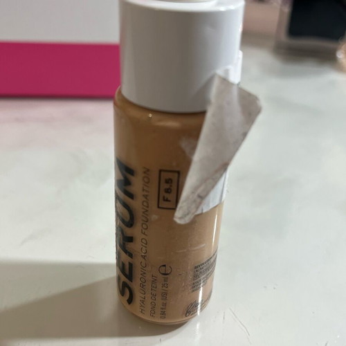 Makeup Revolution Serum Foundation F8.5 unused sealed