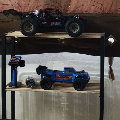Wltoys V2 1/12 124017 4WD Monster Truck like new upgrade