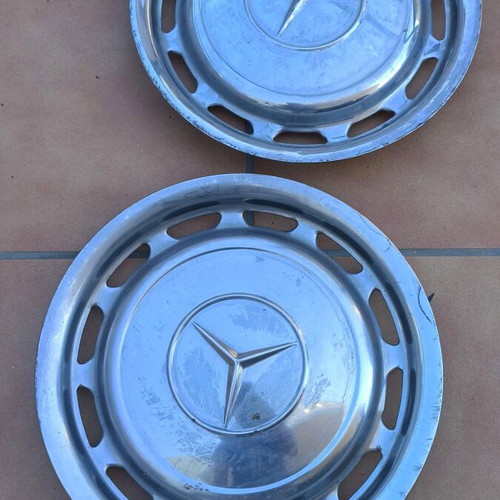 Mercedes Benz wheel caps W113 W108 W109 W112 W107 W111 W116 used, chrome nickel