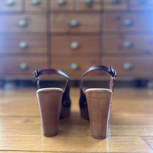Marila Footwear leather sandals like new, brown with thick heel