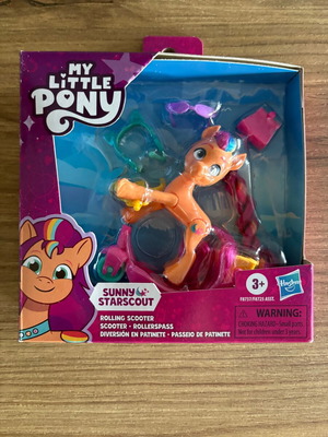 My Little Pony Sunny Starscout figure Hasbro like new with accessories
