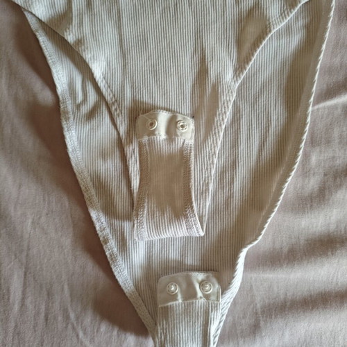 White bodysuit with puff sleeves Zara size S like new